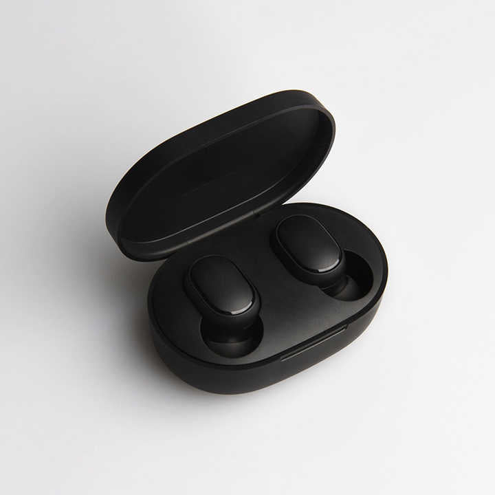 headphones . سماعات