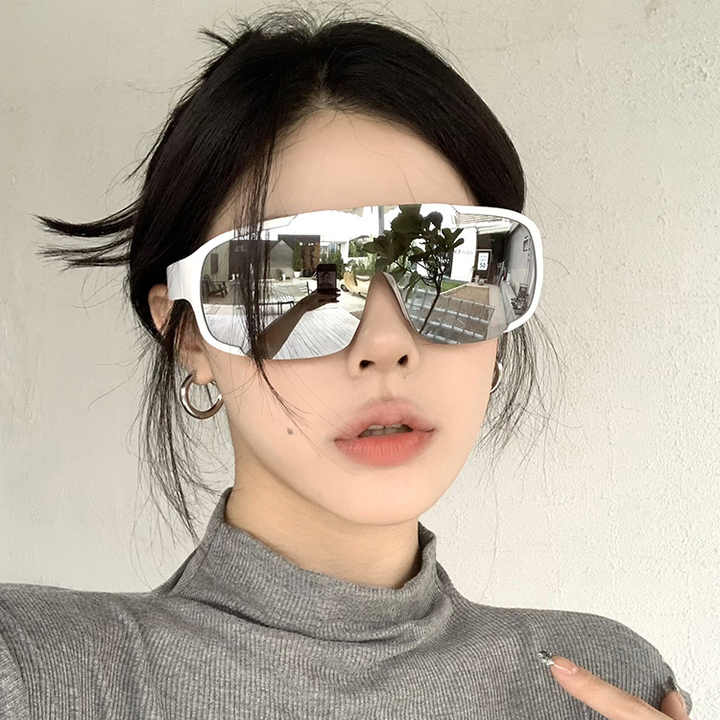 Women's Slimming Large Frame Sunglasses Outdoor Mountaineering Cycling Sports Windproof Eye Protection Ski Goggles Silver 