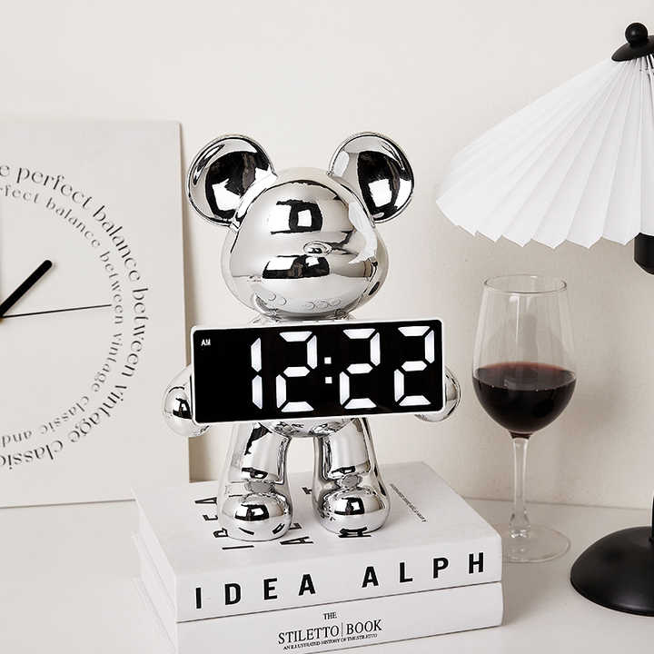 Resin Art Crafts Gifts Violent Bear Alarm Clock 