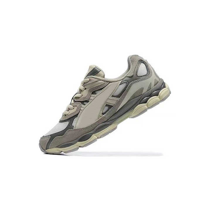 Fashionable casual sports shoes 