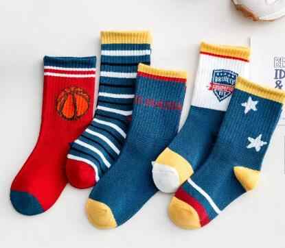 Cotton Crew Socks for Boys Girls جوارب مخططة أنيقة برسومات كرتونية للأطفا