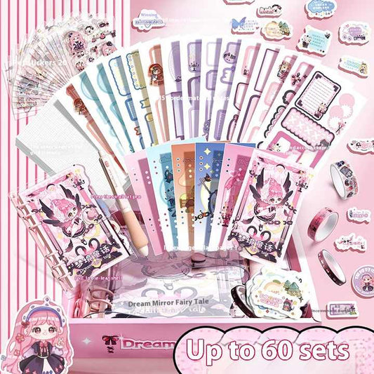 مجموعة دفتر ملاحظات على شكل قلب فتاة لطيفة . Cute Girl Heart Shaped Notebook Set with Inlaid Design