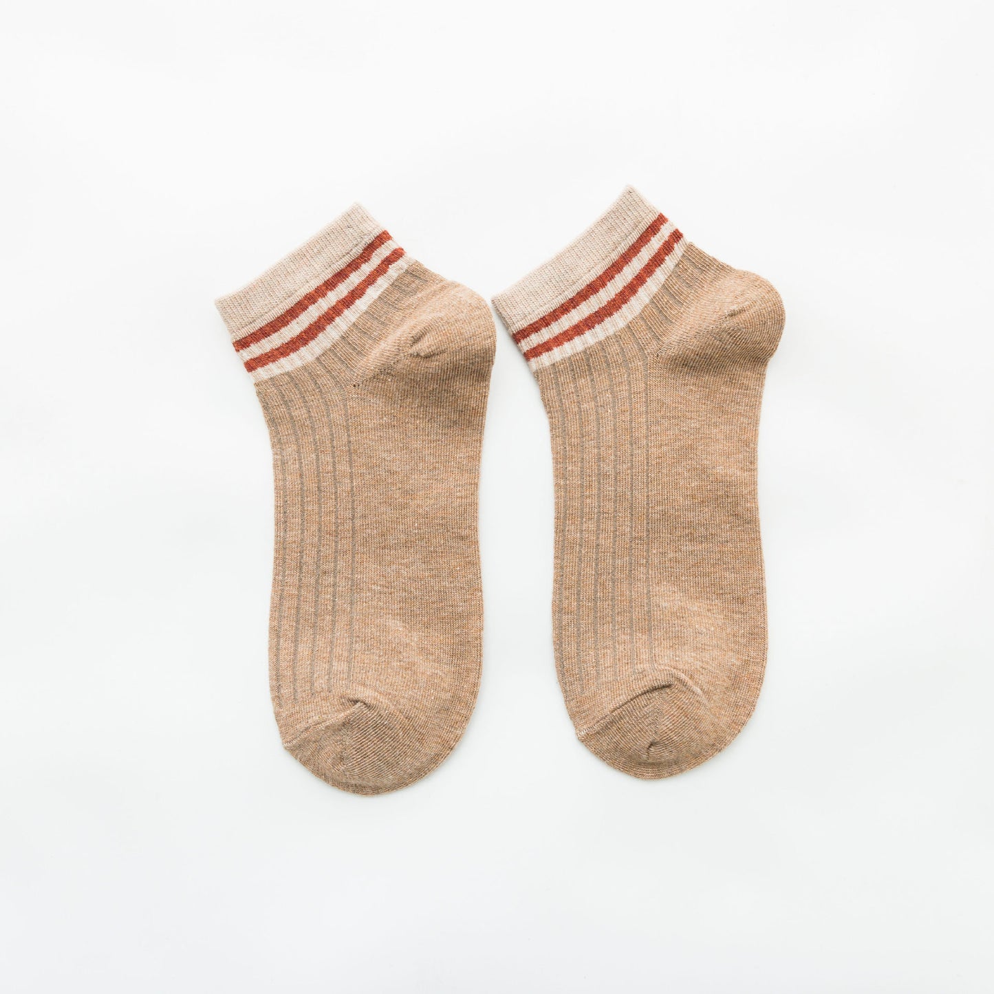 جوارب نسائية للربيع والصيف