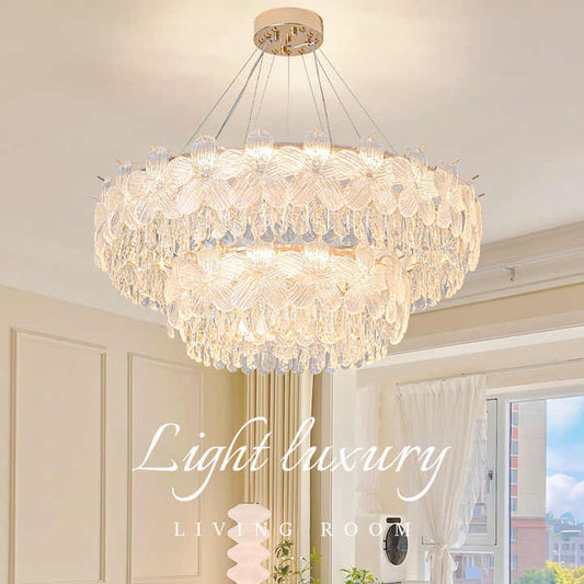 elegant chandelier .. ثريا  راقية
