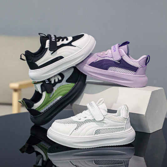 أحذية رياضية كاجوال خفيفة الوزن من القماش . Boys and Girls Casual Lightweight Mesh Sneakers
