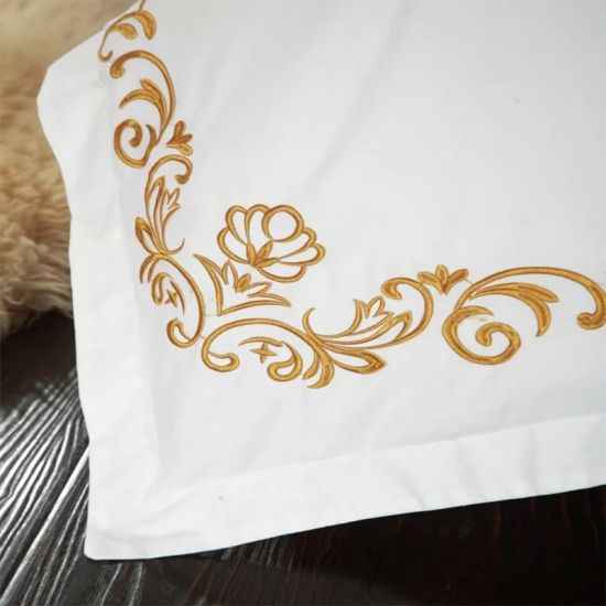Wholesale luxury 5 star hotel embroidered bed linen in duvet cover sets 
