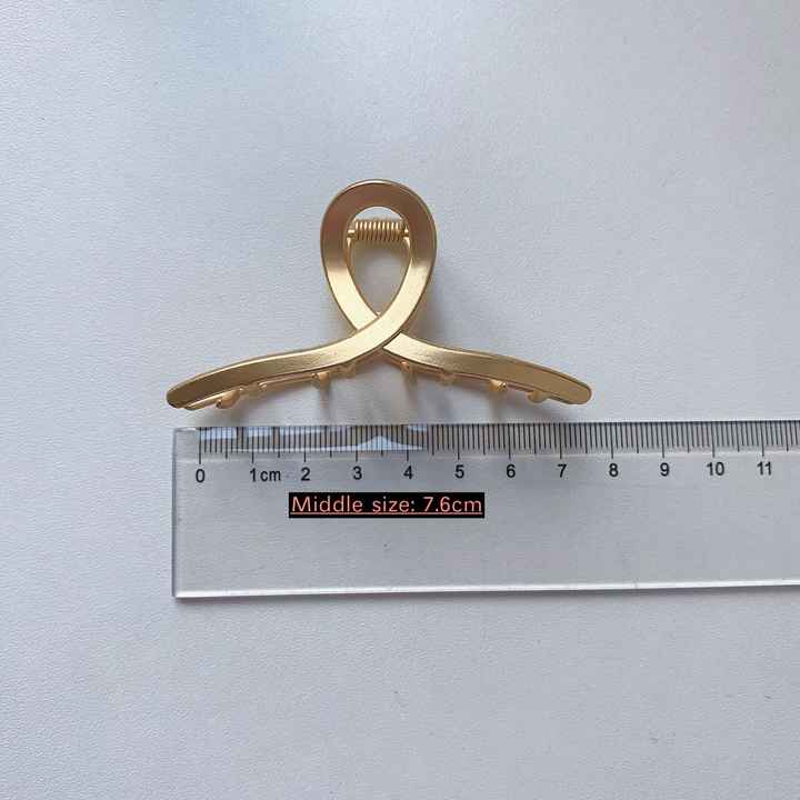 Fashionable gold plated hair pins 