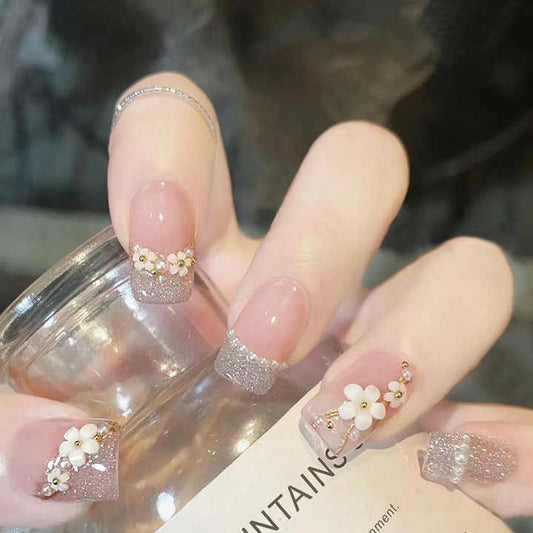 اظافر صناعيه , Artificial nails