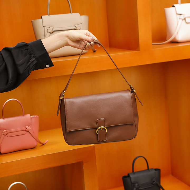 Summer handbags with straps 