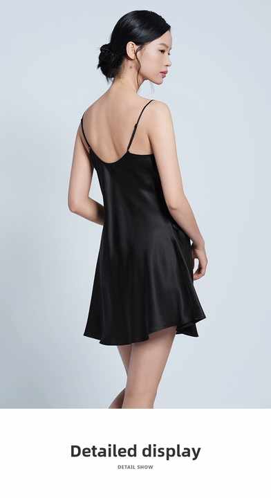 Sexy women's pajamas 