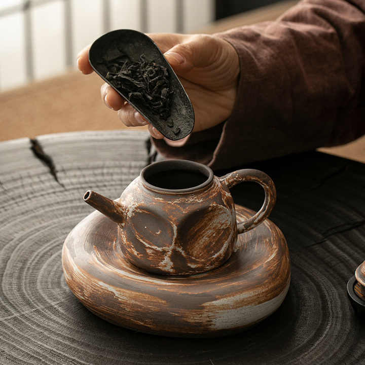 Japanese style small raw pottery teapot 