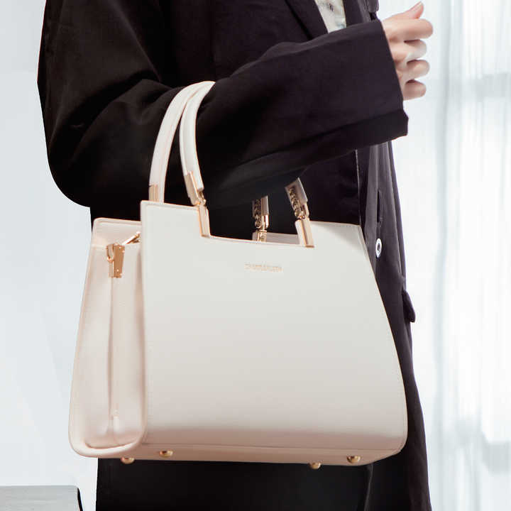 Classic, simple, elegant, large-capacity handbag 
