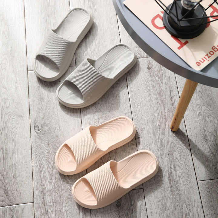 Custom men's slippers 