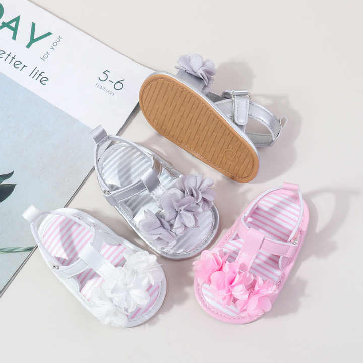 High quality children's sandals 