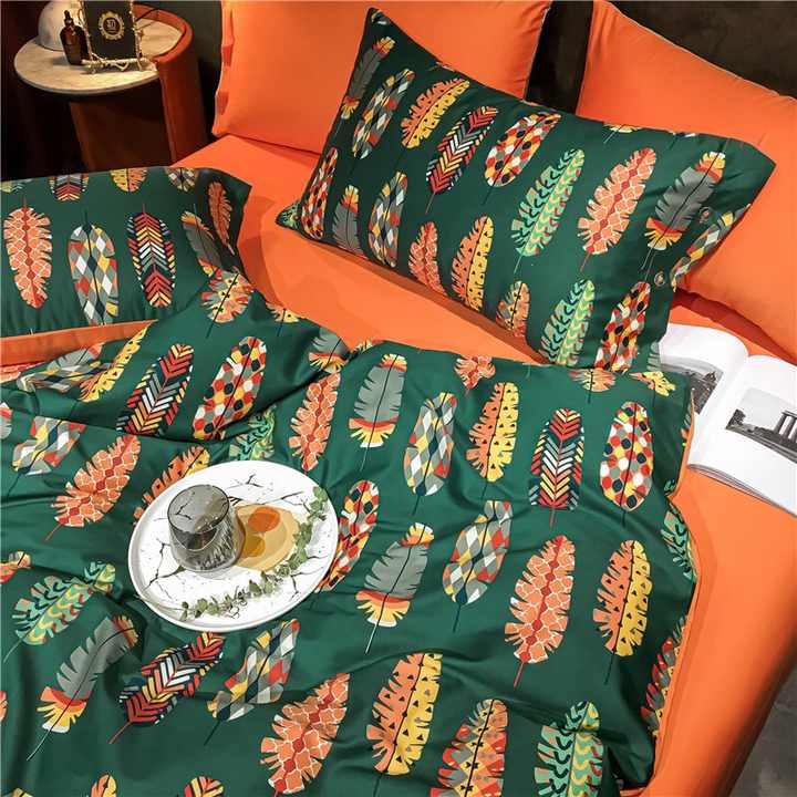High quality printed duvet cover set made of 100% cotton. 