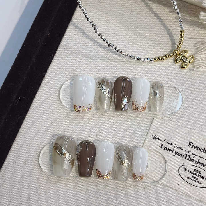 Instant Fit Medium-Length Press-On Nails 
