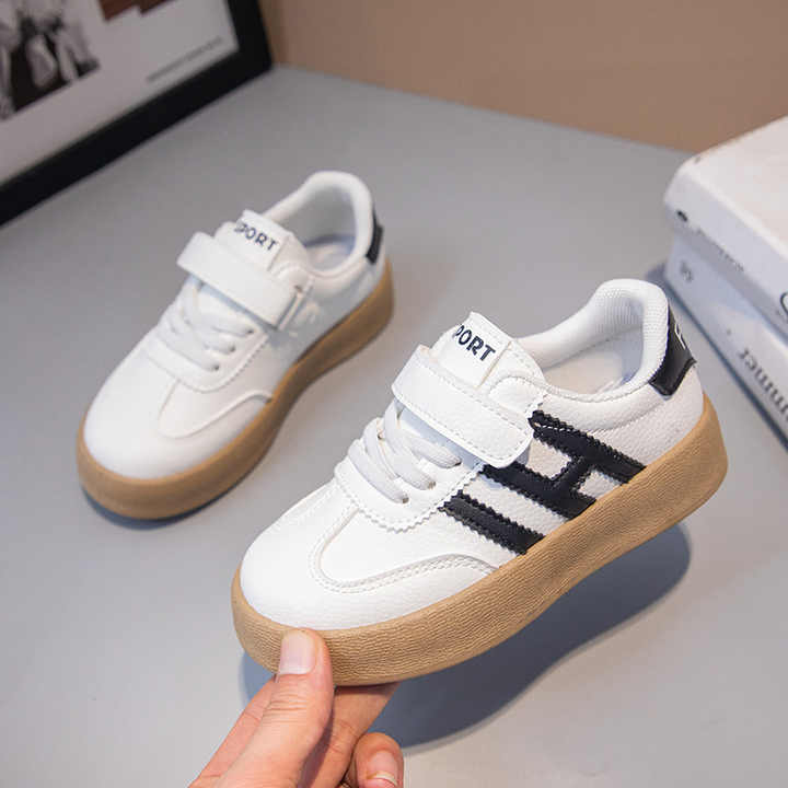 Kids Casual Lightweight Sneakers 