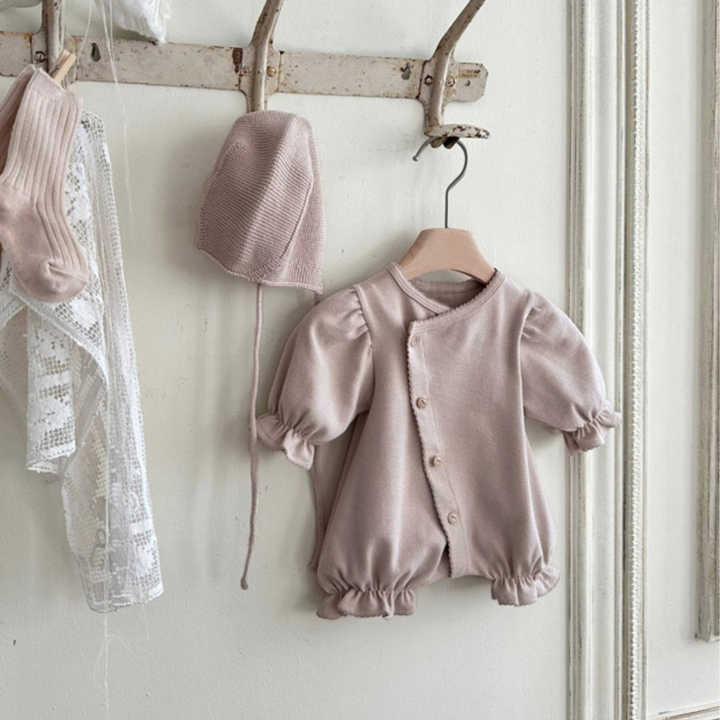 معطف ملفوف بأكمام Wrap coat with sleeves