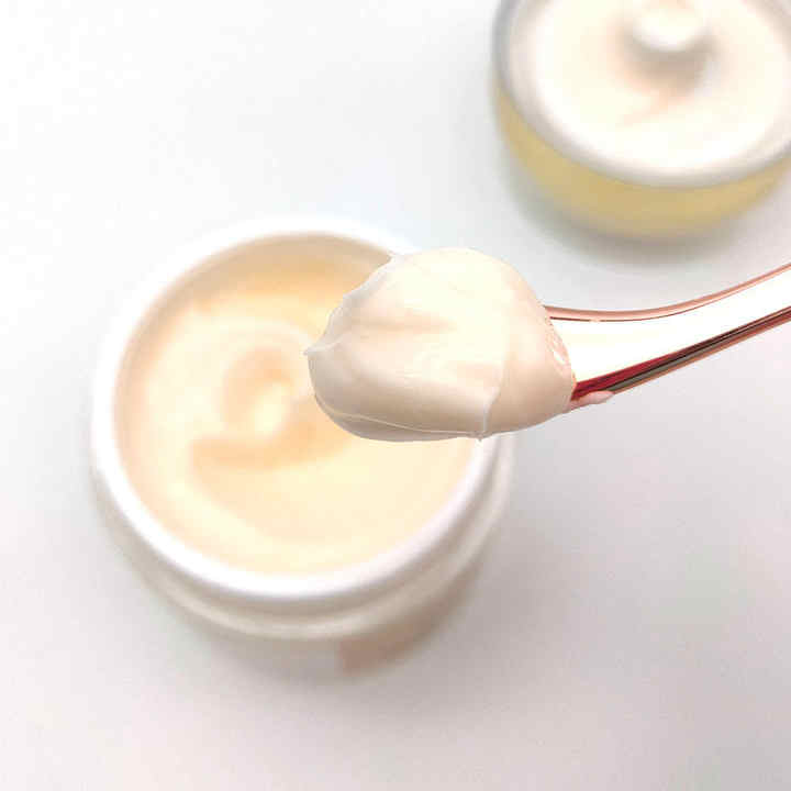 Whitening Skin Face Cream for All Skin Typesمنتجات العناية بالبشرة -  LANORIENT كوريا ذات