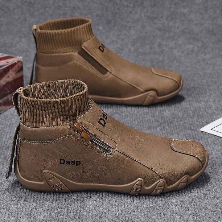 New casual sports shoes 