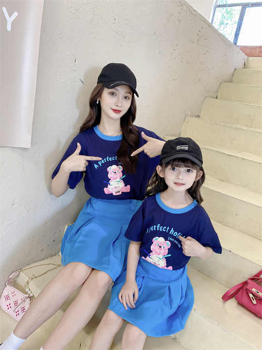 Mother and daughter set 