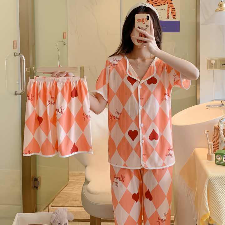 Women's sleepwear 