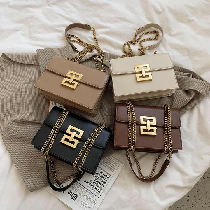Stylish women's shoulder bag with popular design
