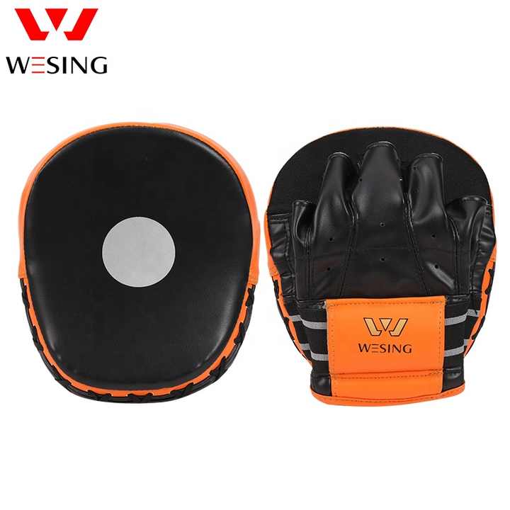 ادوات رياضه , Sports equipment