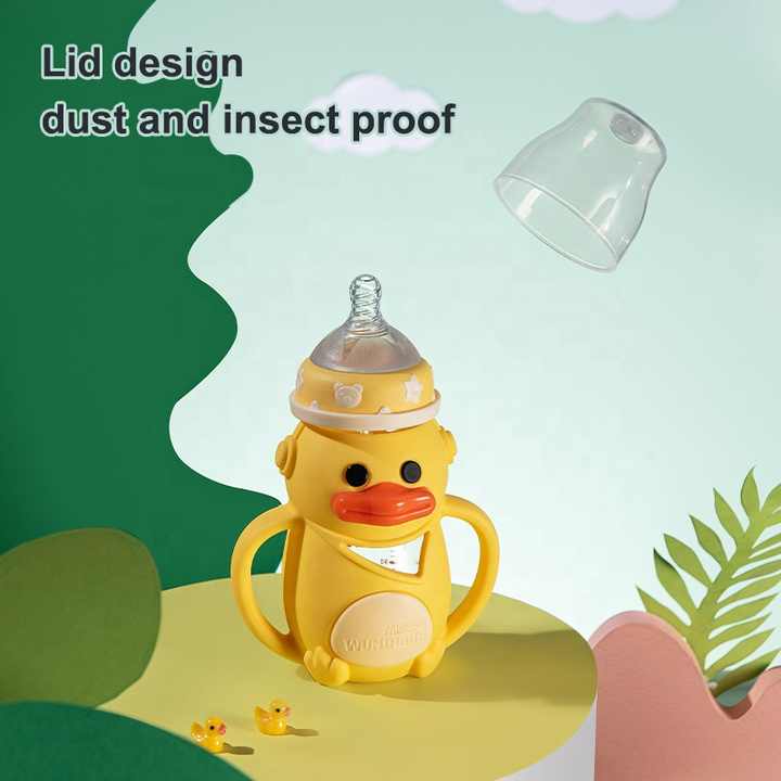 Baby bottle protected by silicone 