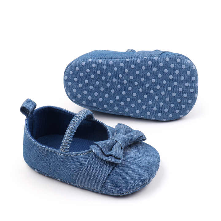 Girls' flexible flat shoes 