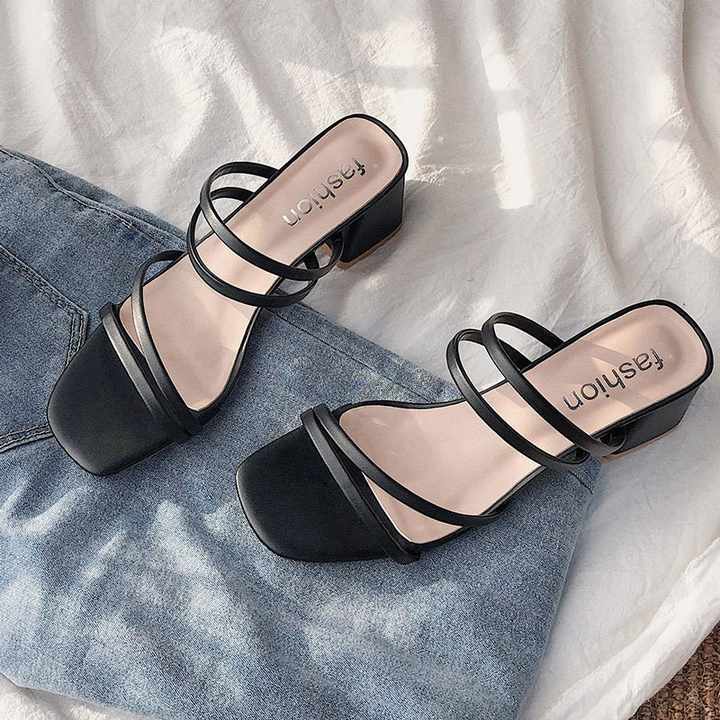 Elegant women's heels 
