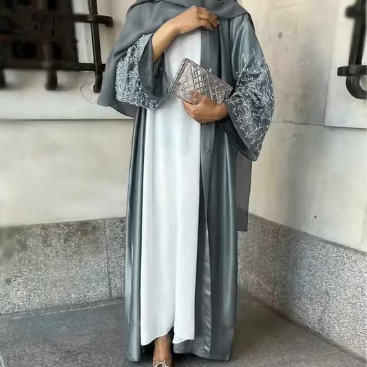 عبايات ملونة  للطلعات فخمه