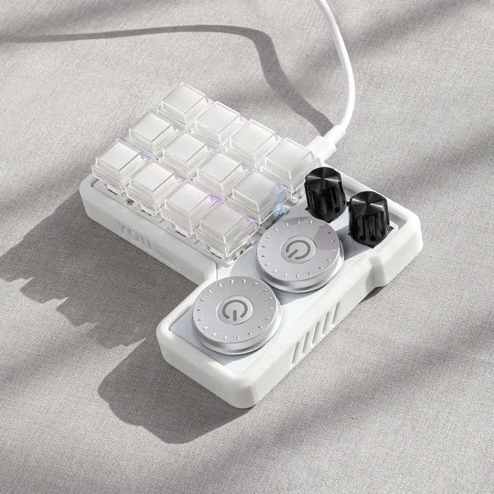 لوحة مفاتيح