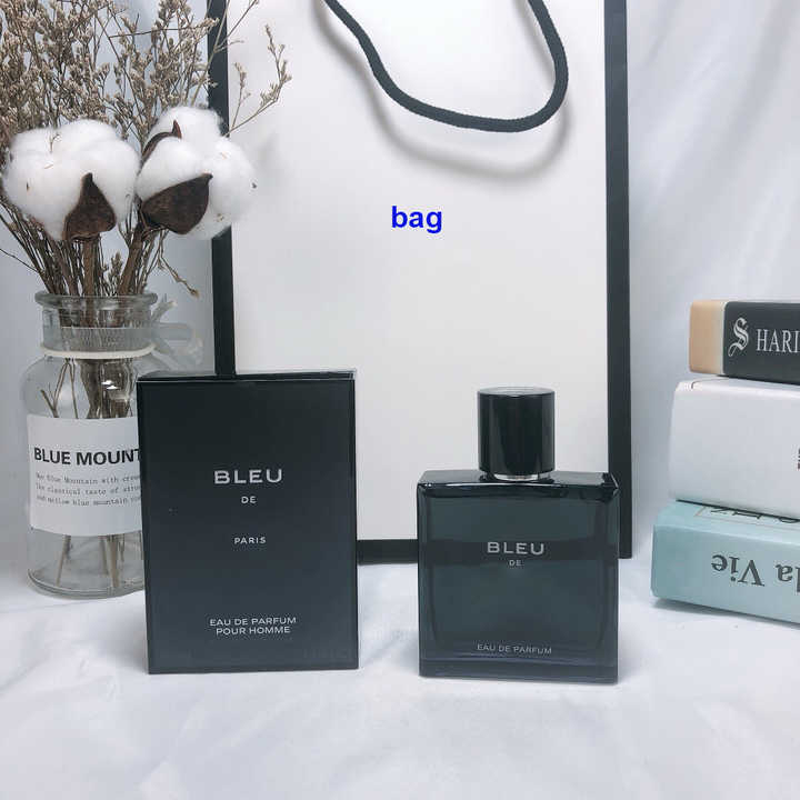 Bleu de Chanel perfume 