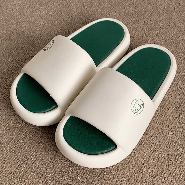 Summer home slippers 