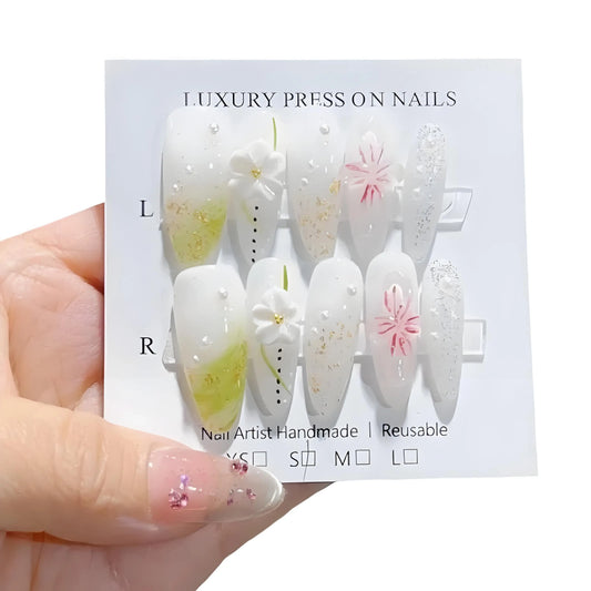 Acrylic nails - hand nails 