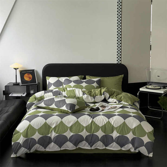 طقم ملاءة سرير وغطاء وسادة من 4 قطع، مصنوع . piece bed sheet and pillowcase set, made of 100% soft