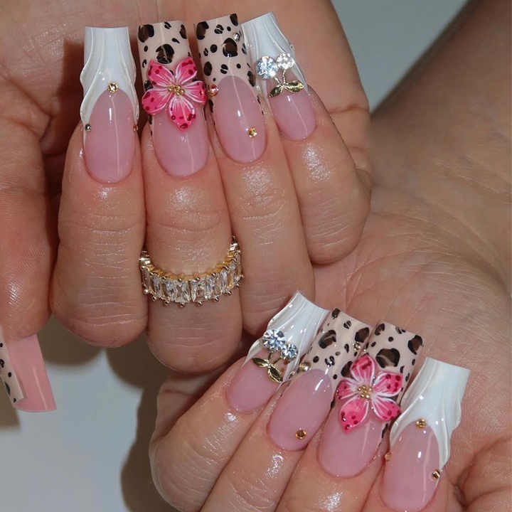Price Best Quality - Artificial Nails 