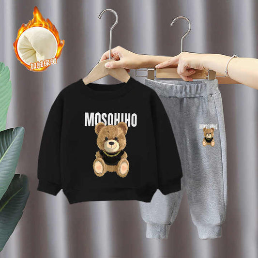 أحدث بدلات العرق المصممة حسب الطلب . Latest Custom Designed Sweat Suits