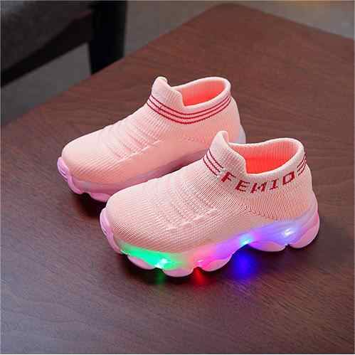 Casual sports shoes for children 