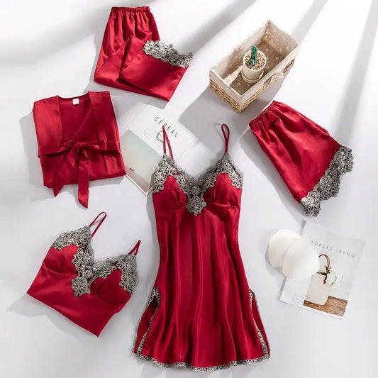 طقم نوم مثير