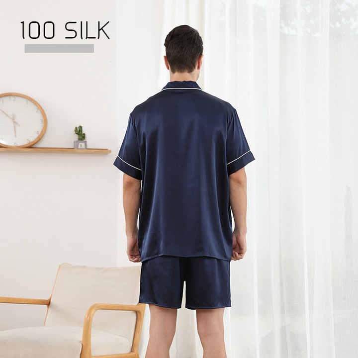 Men's silky and ultra-soft sleepwear 