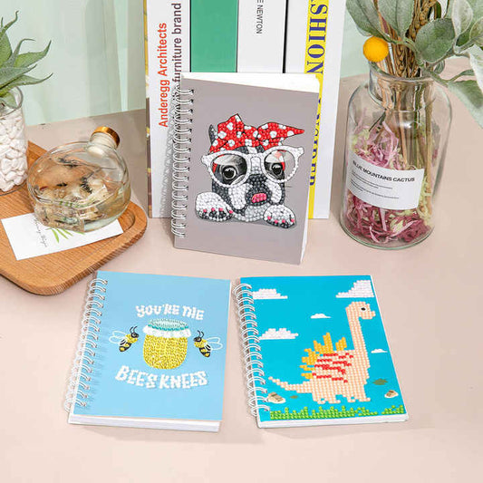 دفاتر مدرسية مخصصة، قرطاسية