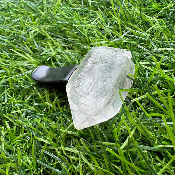 High Quality Natural Crystal Car Vent Clip. Wholesale High Quality Natural Crystal Car Vent Clip 