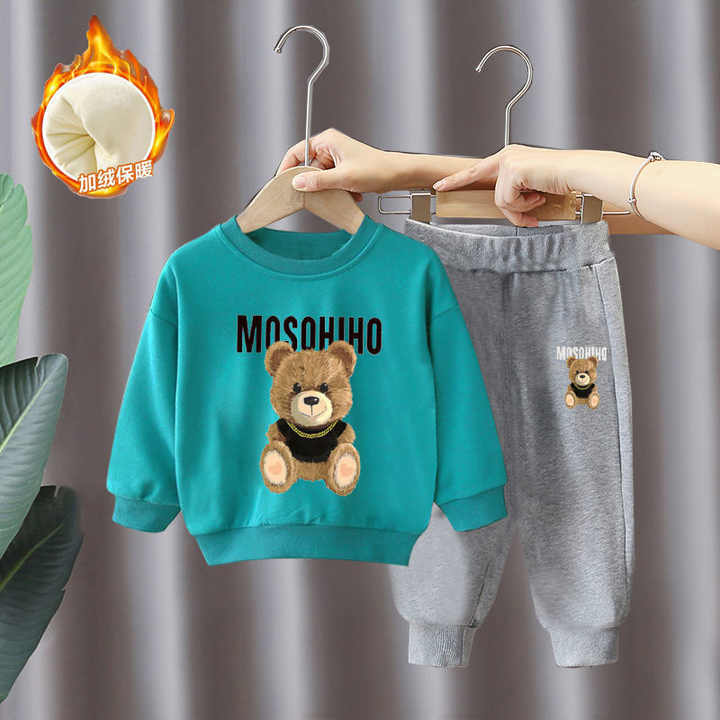 أحدث بدلات العرق المصممة حسب الطلب . Latest Custom Designed Sweat Suits