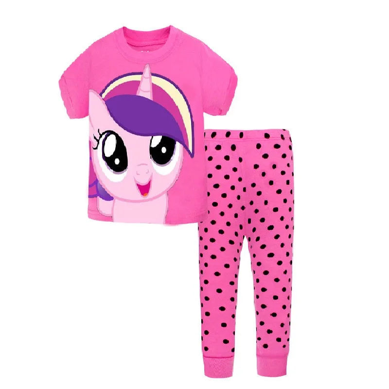 Girls' pajamas 