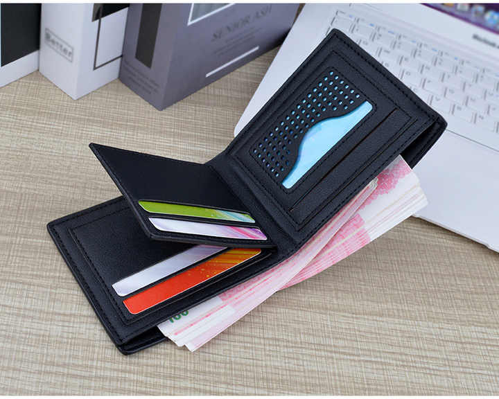 محفظة جلدية كلاسيكية للرجال بسحاب قصير ونمط . Classic Men's Leather Wallet with Short Zipper