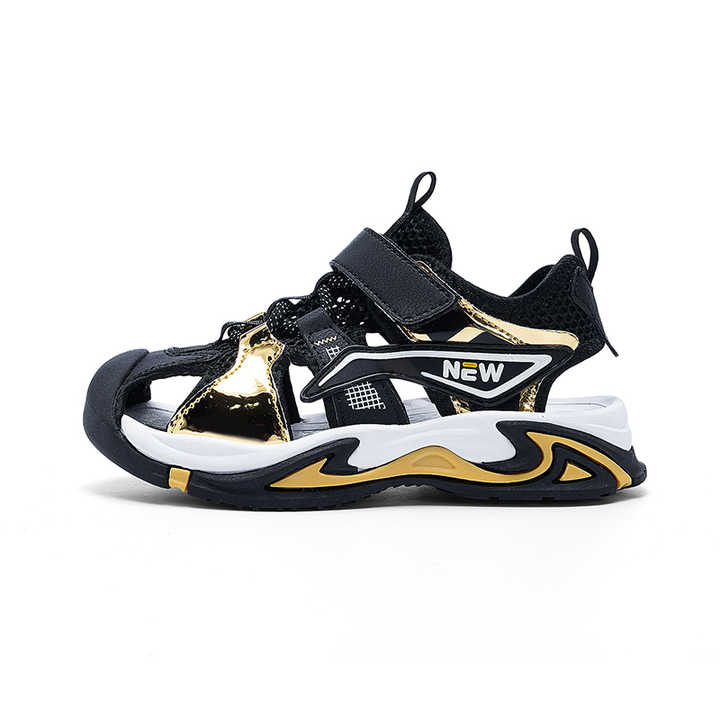 New Children's Beach Sandals Soccer Shoes for Girls Boys Platform 