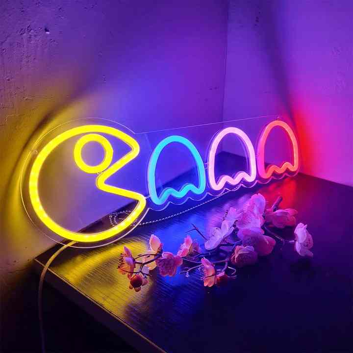 لافتة ألعاب ديكور