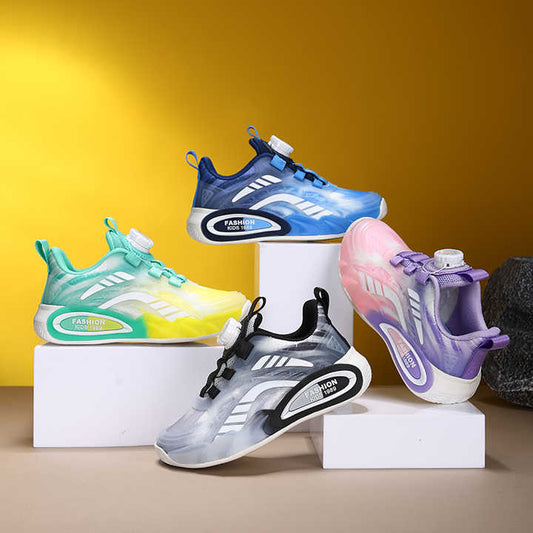 أحذية رياضية جديدة عالية الجودة  . New high quality sneakers